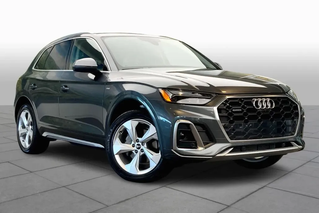 2023 Audi Q5 S line Premium Plus photo 1