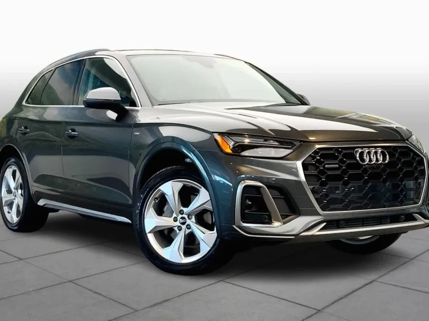 2023 Audi Q5 S line Premium Plus photo 1