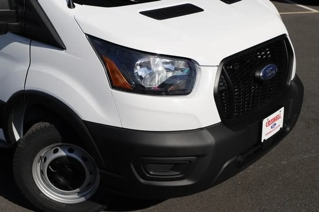2025 Ford Transit Cargo Van photo 1