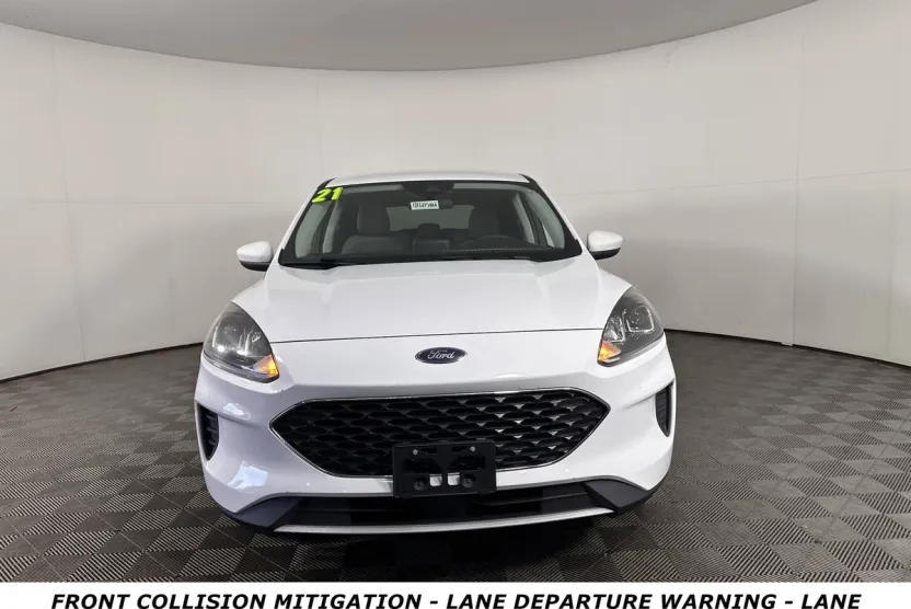 2021 Ford Escape SE photo 1