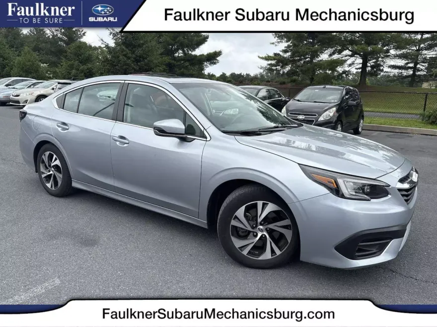 2022 Subaru Legacy Premium photo 1