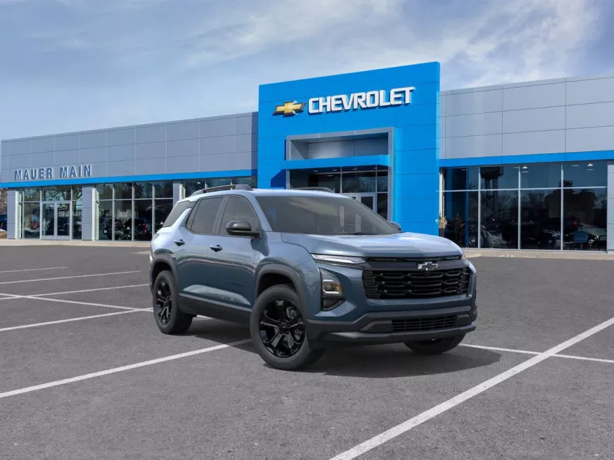 2026 Chevrolet Equinox LT photo 1