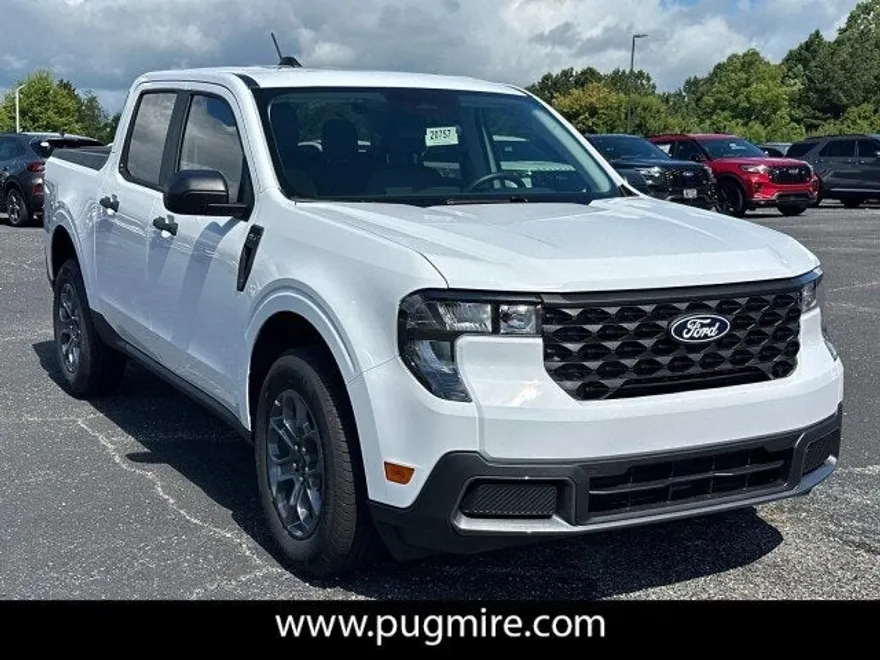 2025 Ford Maverick XLT photo 1