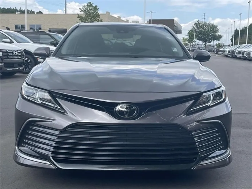 2024 Toyota Camry LE photo 1