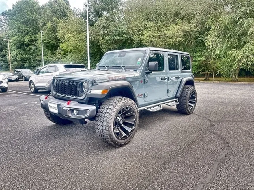 2024 Jeep Wrangler Rubicon photo 1