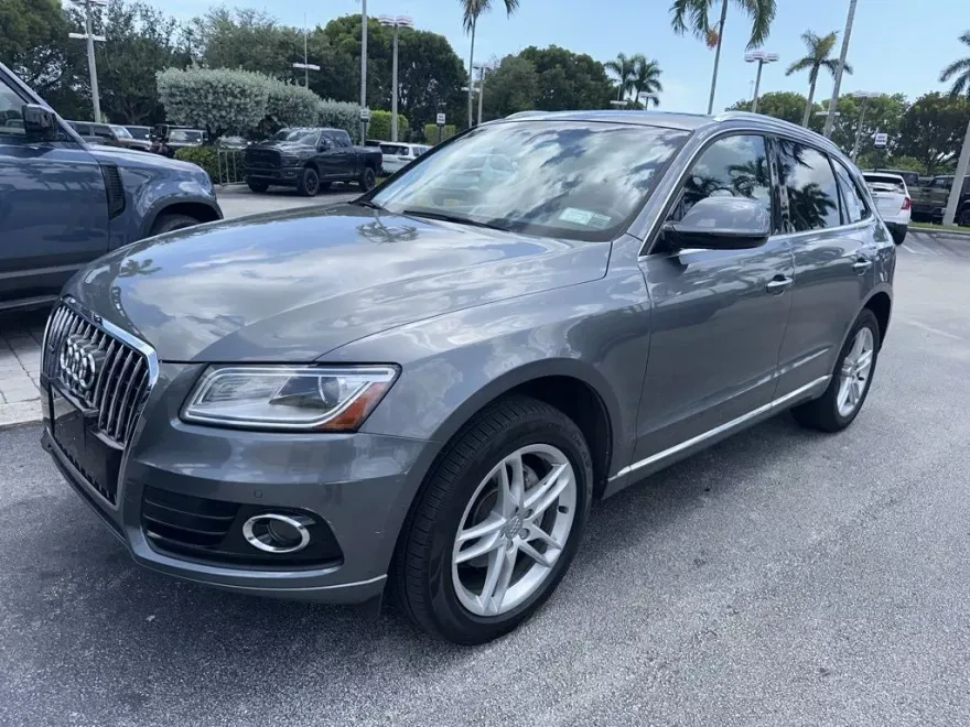 2016 Audi Q5 2.0T Premium photo 1
