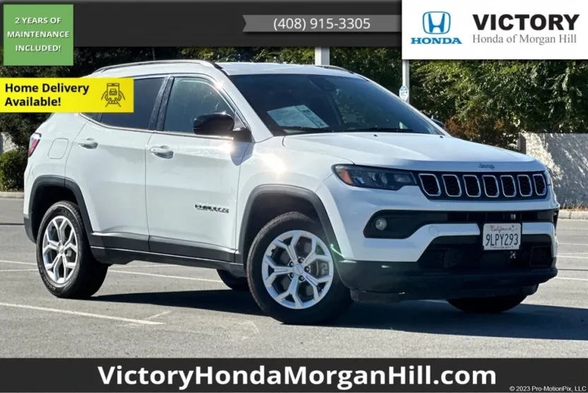 2024 Jeep Compass Latitude photo 1