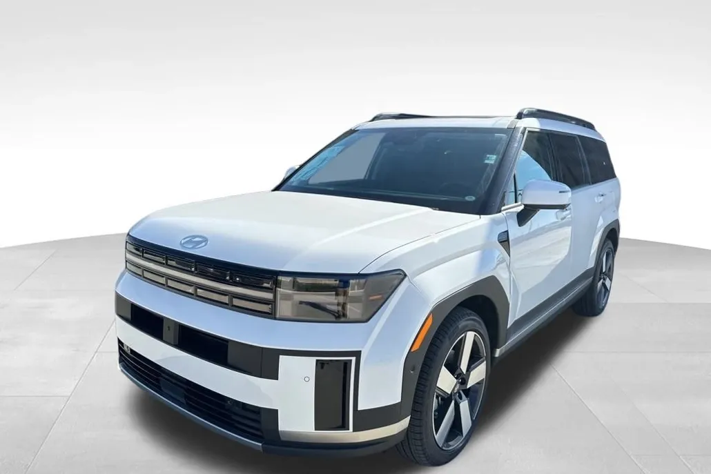 2026 Hyundai Santa Fe Limited photo 1