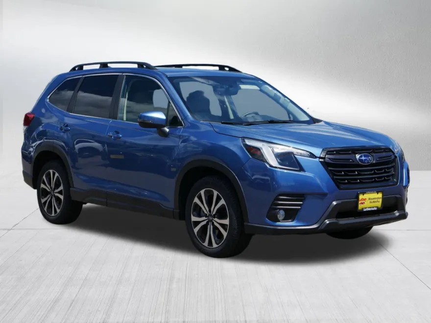 2023 Subaru Forester Limited photo 1
