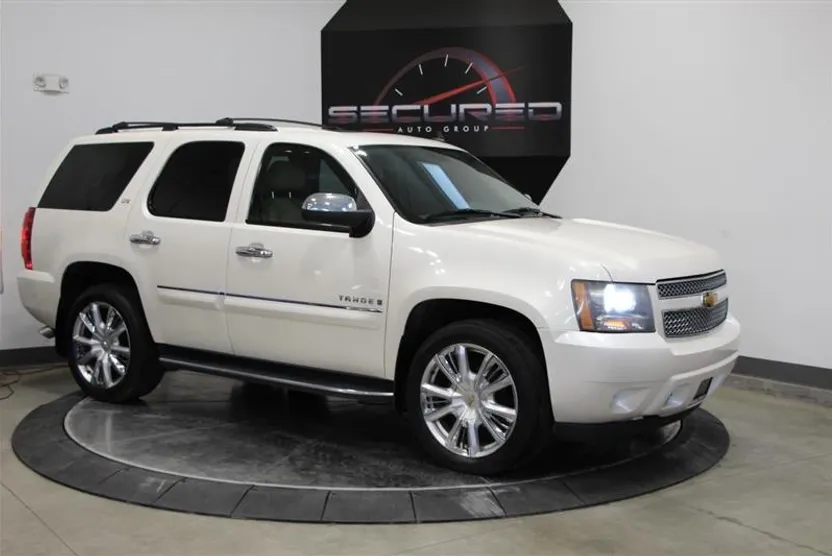 2008 Chevrolet Tahoe LTZ photo 1