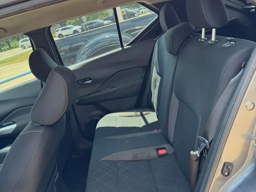 2018 Nissan Kicks SV photo 1