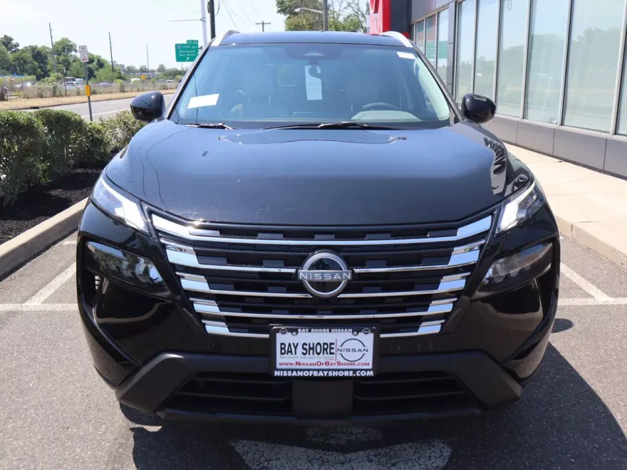 2026 Nissan Rogue SV photo 1