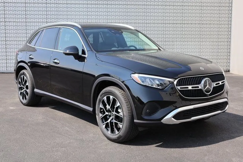 2025 Mercedes Benz GLC 350e 4MATIC photo 1