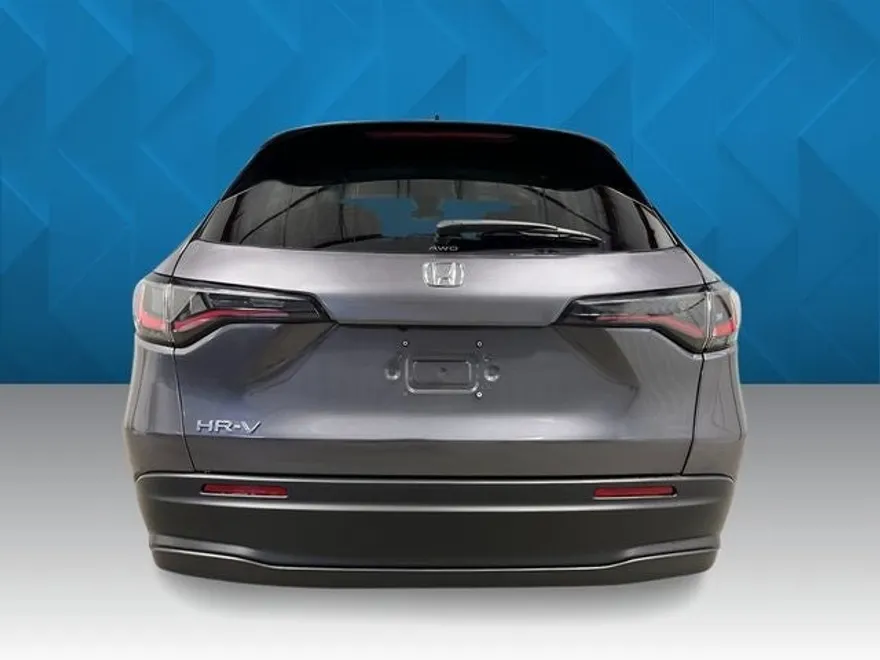 2026 Honda HR-V LX photo 1