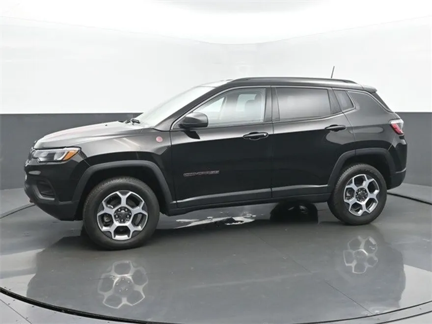 2022 Jeep Compass Trailhawk photo 1