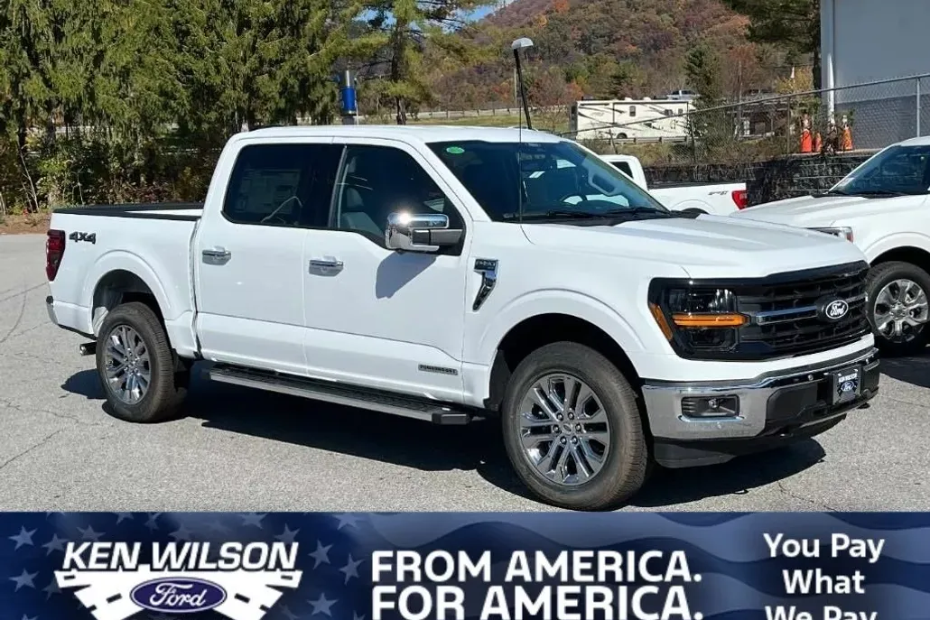 2024 Ford F-150 XLT photo 1