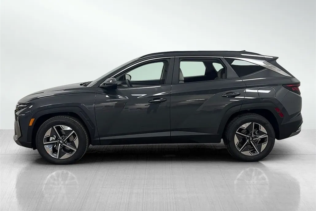 2026 Hyundai Tucson SEL photo 1
