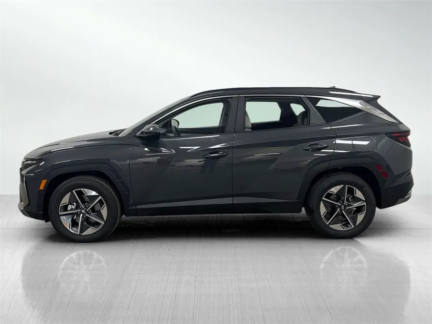 2026 Hyundai Tucson SEL photo 1