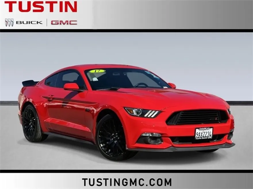 2017 Ford Mustang GT photo 1