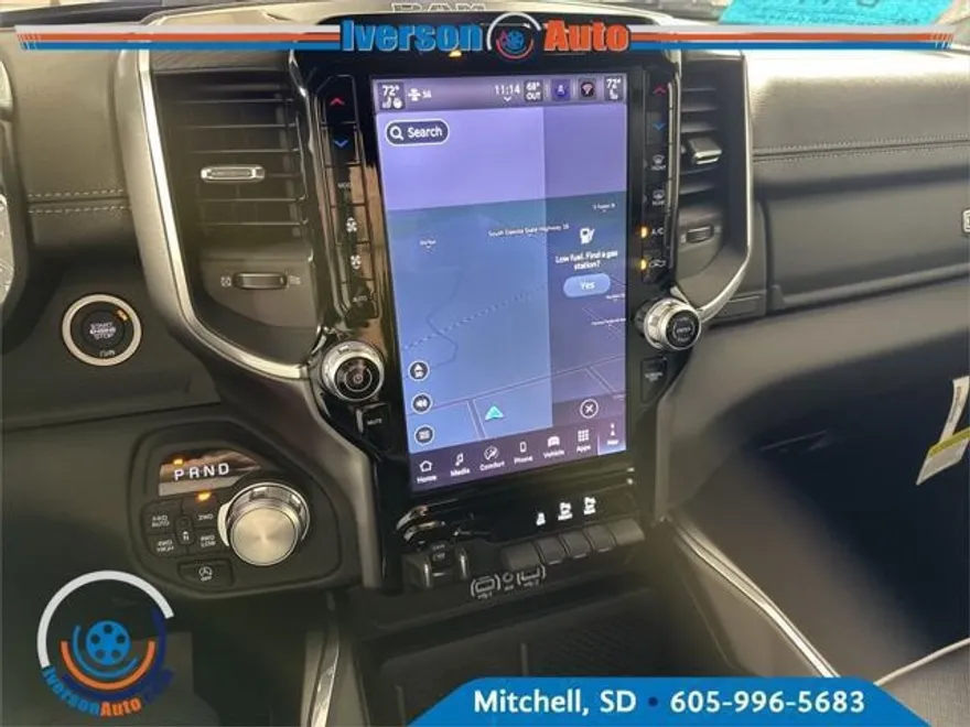 2025 Ram 1500 Laramie photo 1