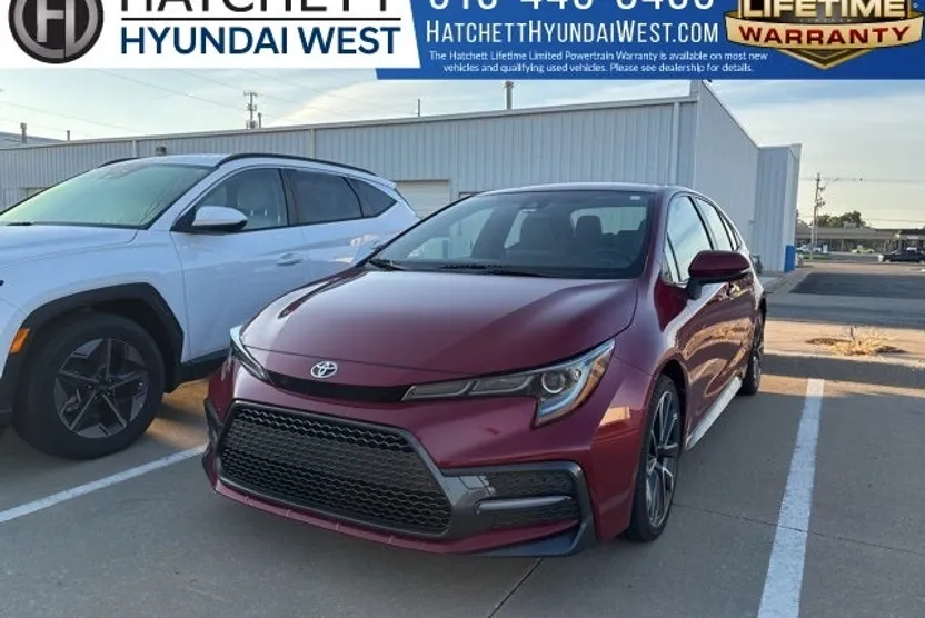 2022 Toyota Corolla SE photo 1