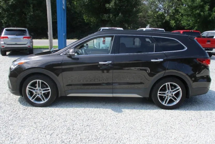 2017 Hyundai Santa Fe Limited Ultimate photo 1