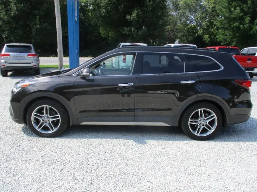 2017 Hyundai Santa Fe Limited Ultimate photo 1
