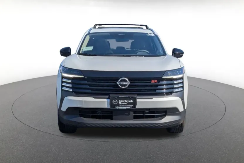 2026 Nissan Kicks SR photo 1