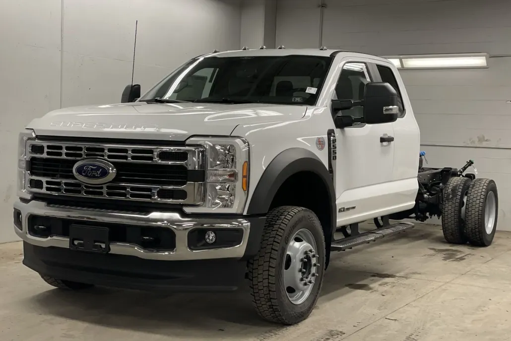 2025 Ford F-550 XL photo 1
