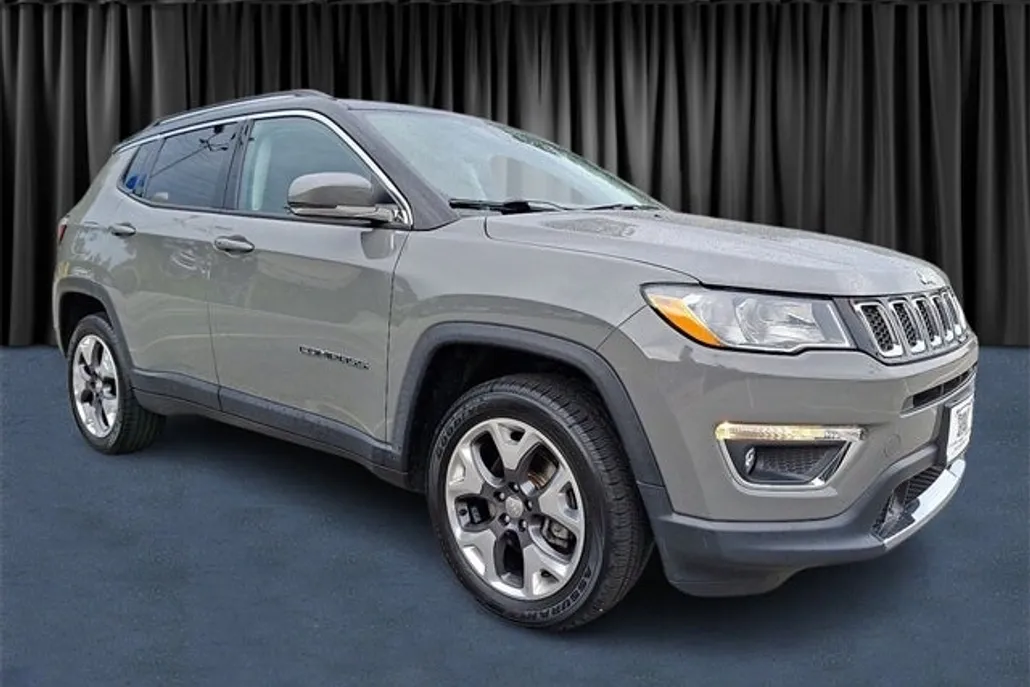 2021 Jeep Compass Limited photo 1