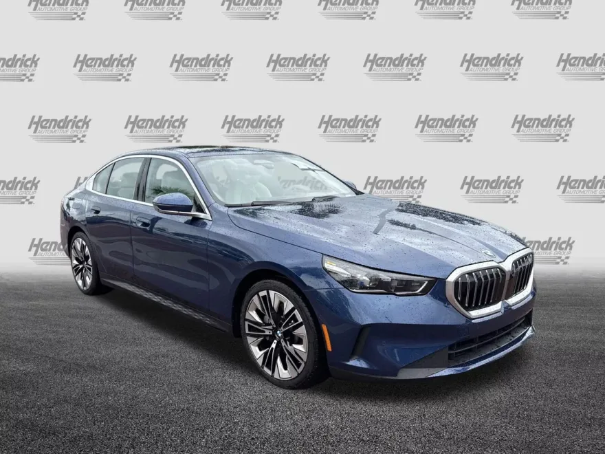 2024 Bmw 530i photo 1