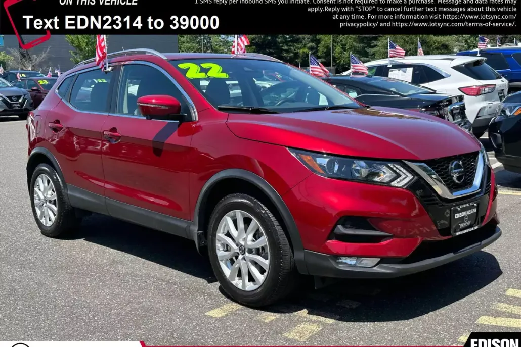 2022 Nissan Rogue Sport SV photo 1
