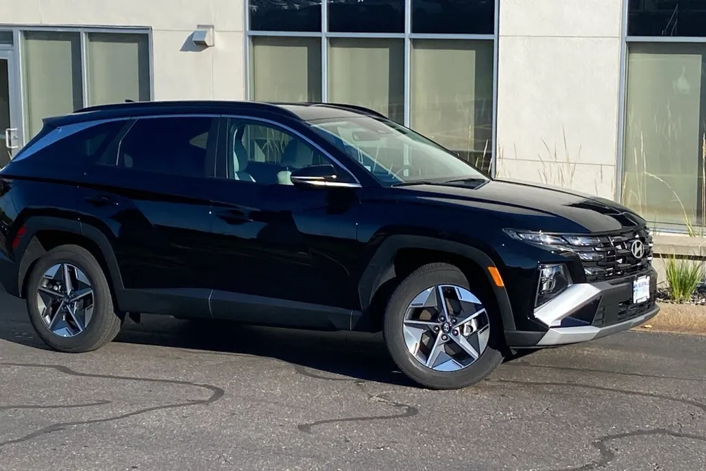 2025 Hyundai Tucson SEL Convenience photo 1