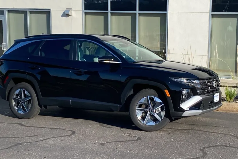 2025 Hyundai Tucson SEL Convenience photo 1