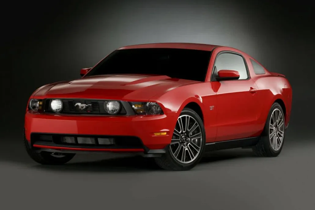 2012 Ford Mustang Base photo 1