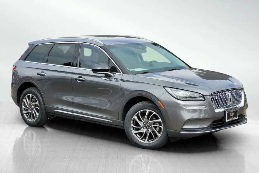 2022 Lincoln Corsair Standard photo 1