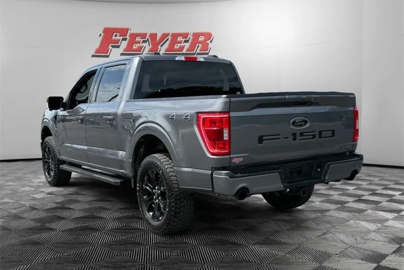 2023 Ford F-150 XLT photo 1