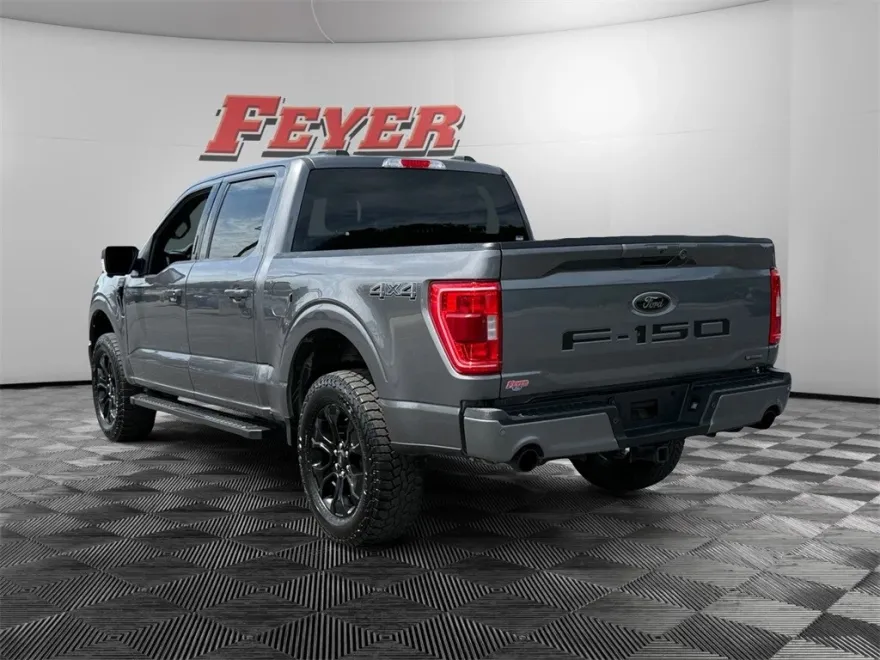 2023 Ford F-150 XLT photo 1