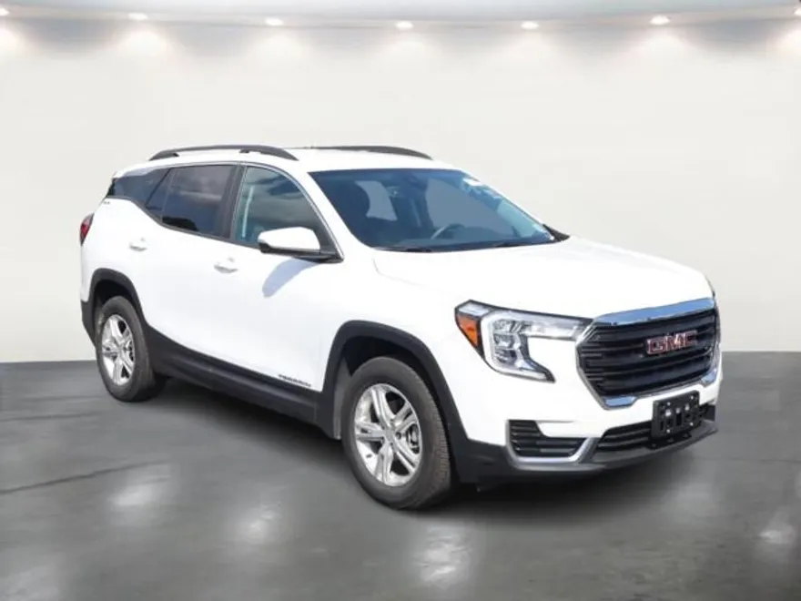 2023 Gmc Terrain SLE photo 1