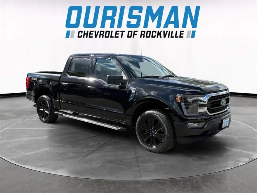 2023 Ford F-150 XL photo 1