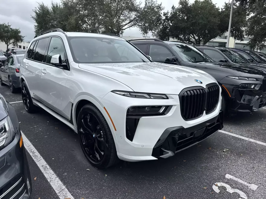 2026 Bmw X7 xDrive40i photo 1