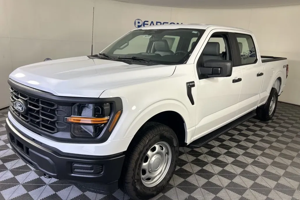 2025 Ford F-150 XL photo 1