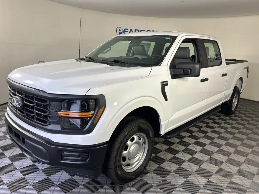 2025 Ford F-150 XL photo 1