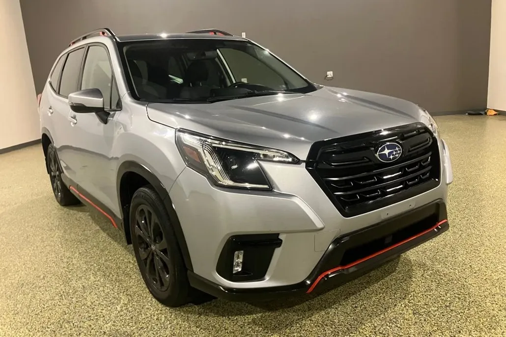 2022 Subaru Forester Sport photo 1