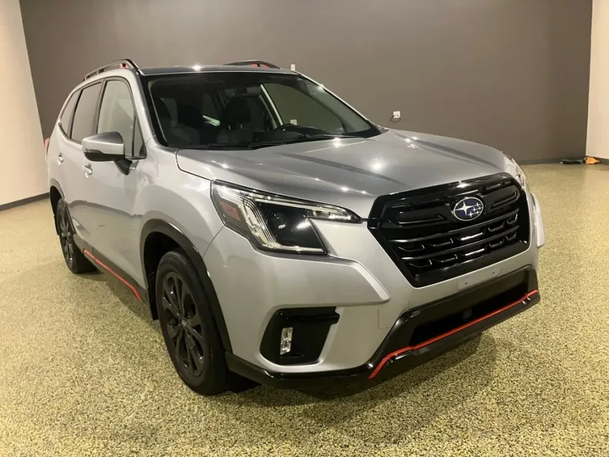 2022 Subaru Forester Sport photo 1