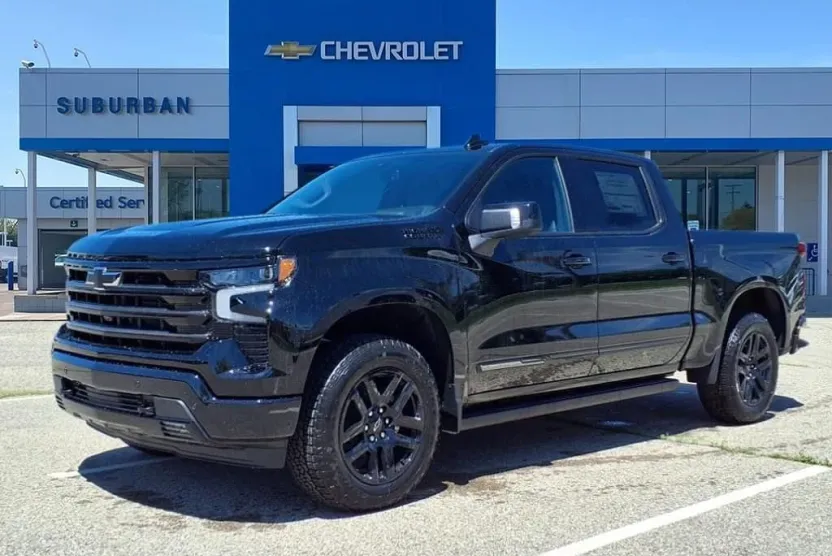 2026 Chevrolet Silverado 1500 High Country photo 1
