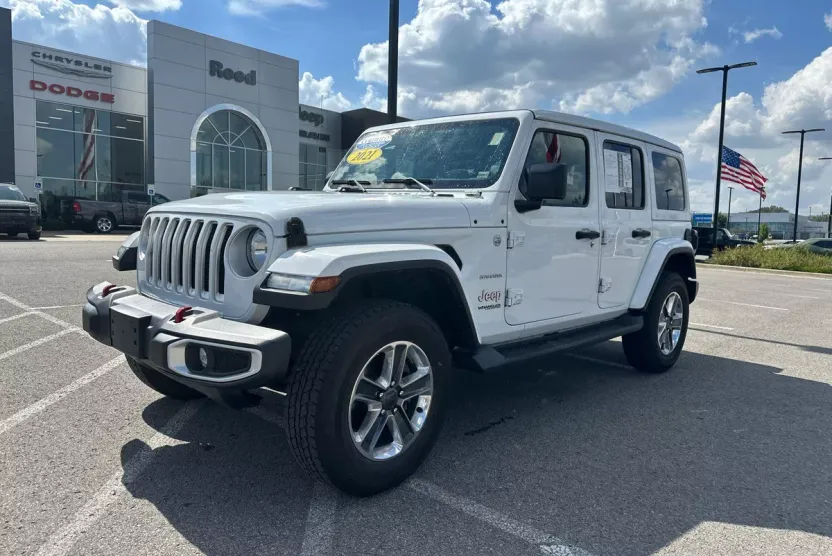 2021 Jeep Wrangler Unlimited Sahara photo 1