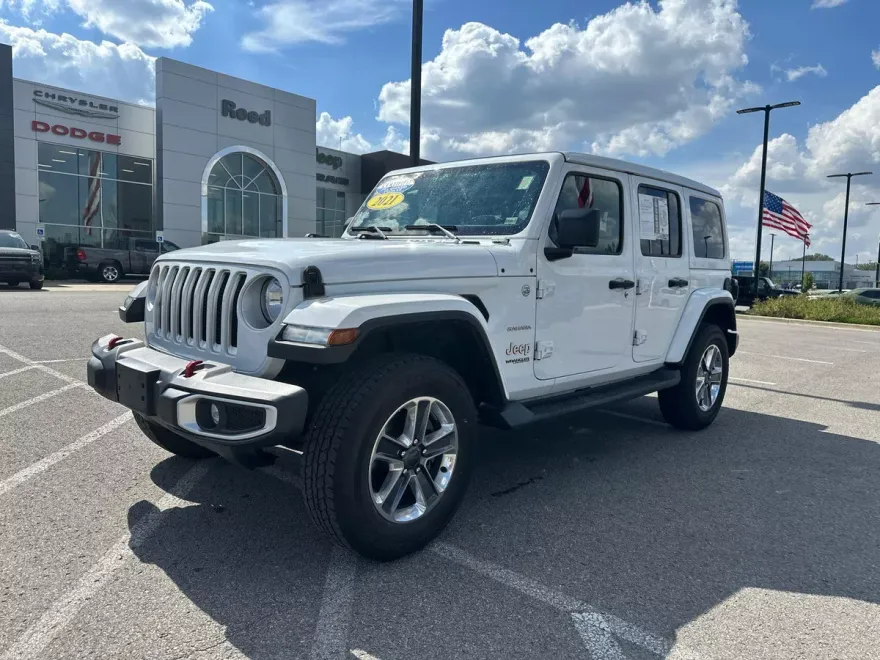2021 Jeep Wrangler Unlimited Sahara photo 1