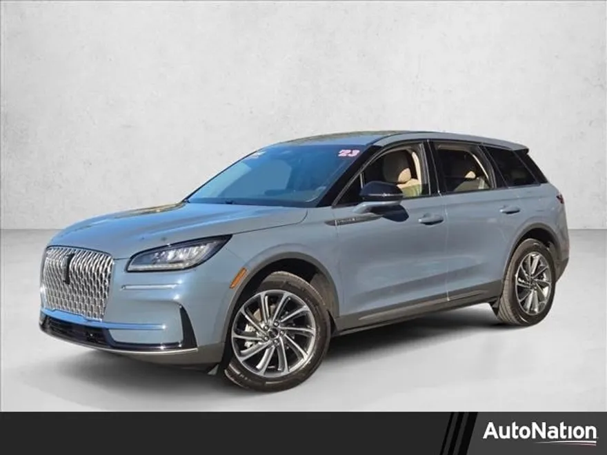 2023 Lincoln Corsair Standard photo 1
