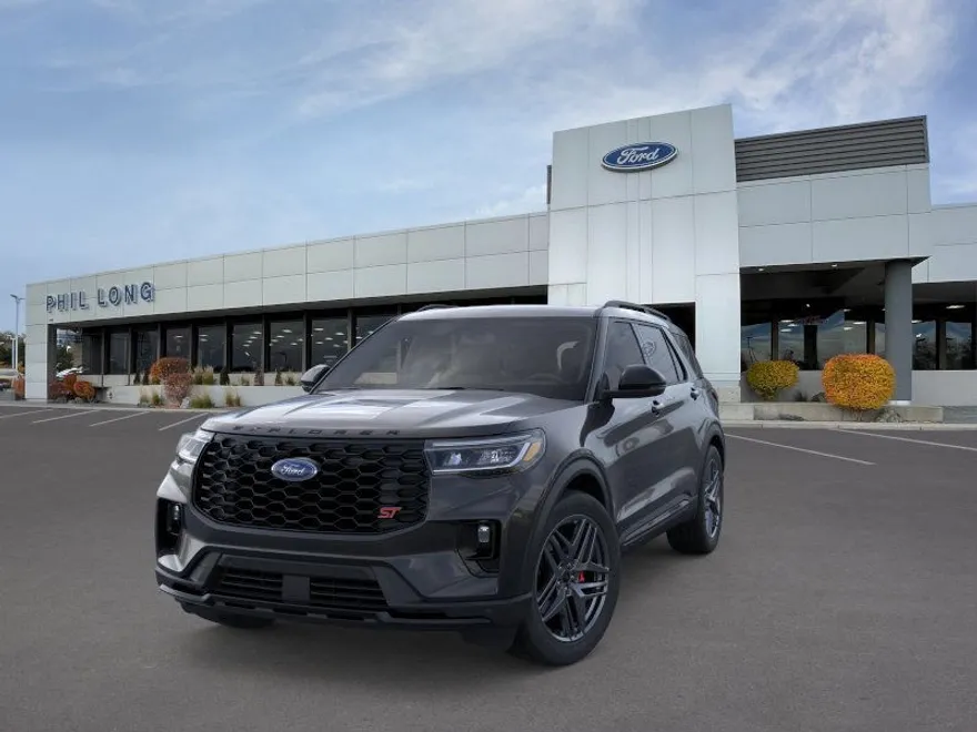 2025 Ford Explorer ST photo 1